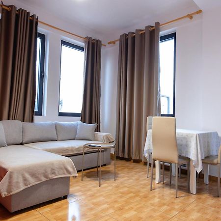 Happy Home Central 1 Tirana Bagian luar foto