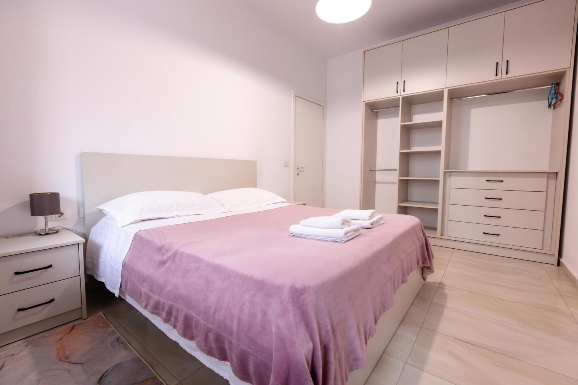 Happy Home Central 1 Tirana Bagian luar foto