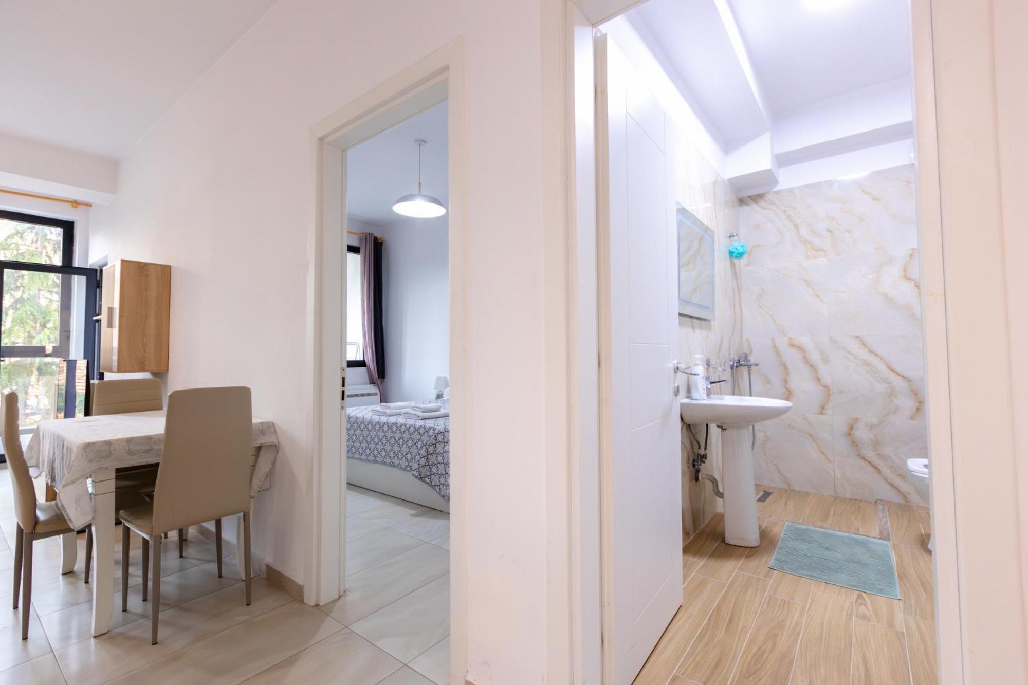 Happy Home Central 1 Tirana Bagian luar foto