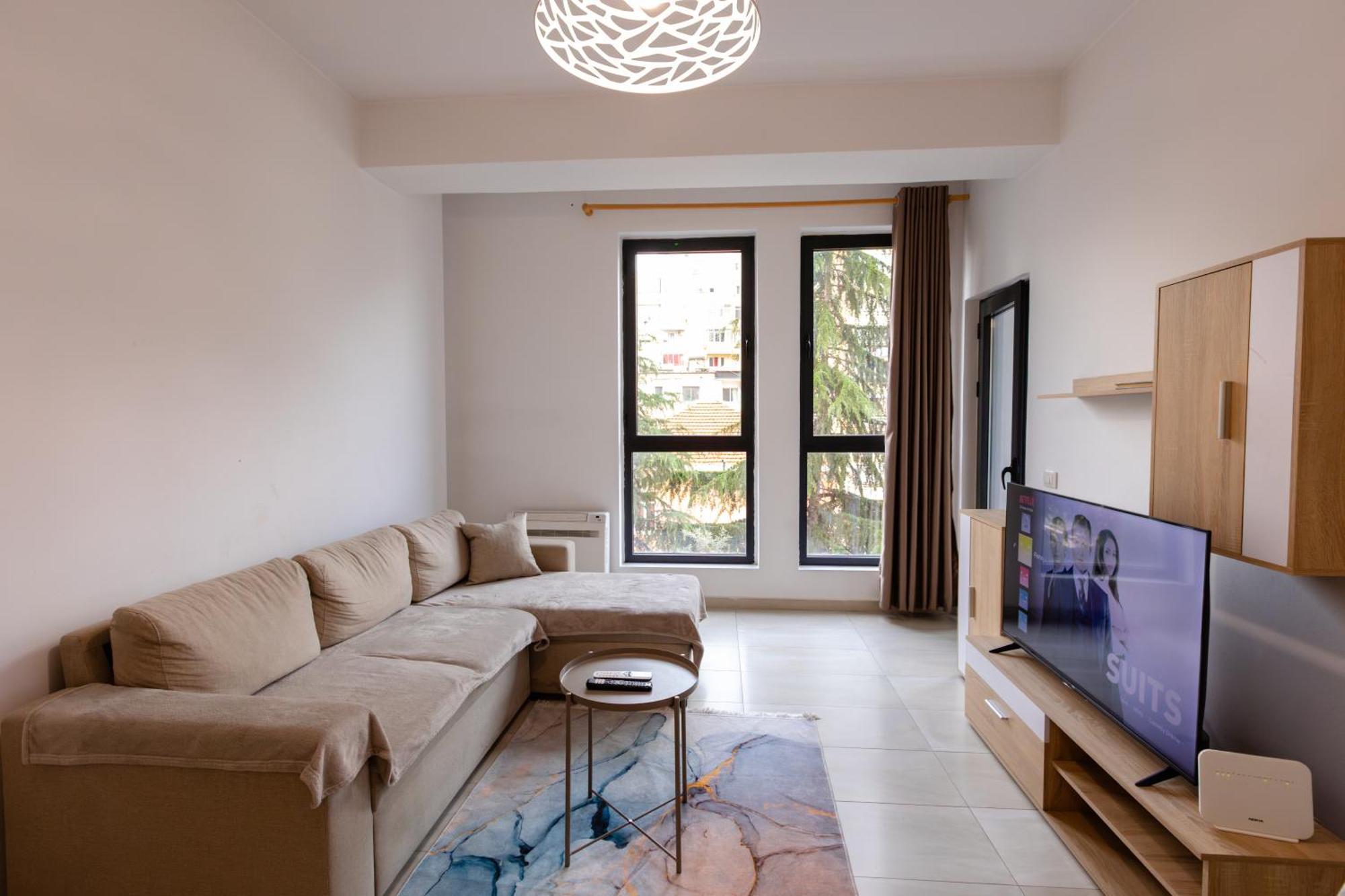 Happy Home Central 1 Tirana Bagian luar foto