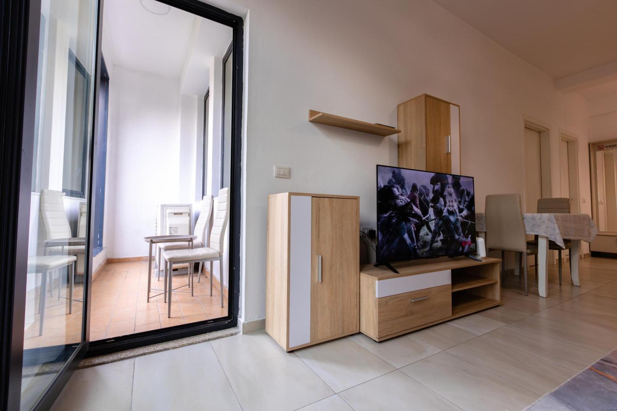 Happy Home Central 1 Tirana Bagian luar foto