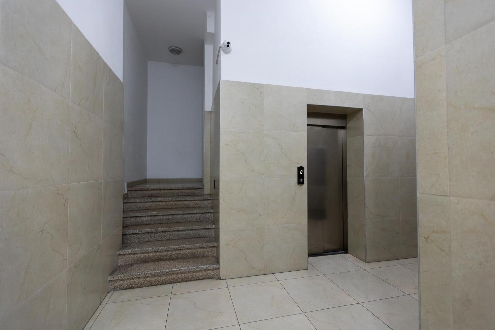 Happy Home Central 1 Tirana Bagian luar foto